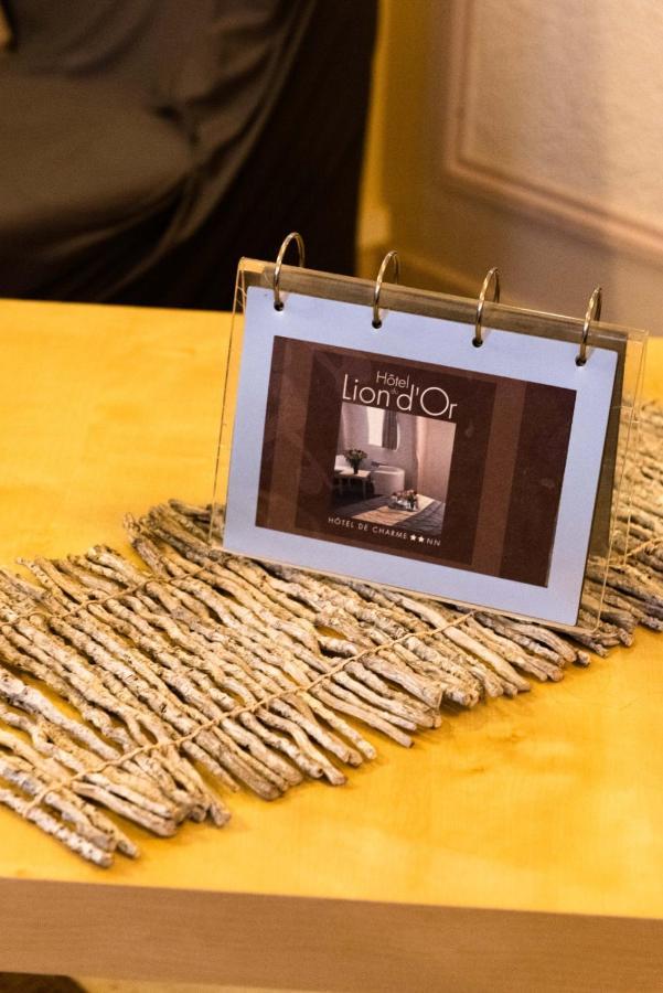 Hotel Le Lion D'Or بيرناي المظهر الخارجي الصورة